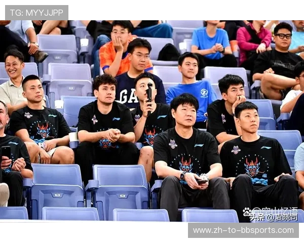 足球阵容CBA：CBA与足球结合的阵容分析与战略对比